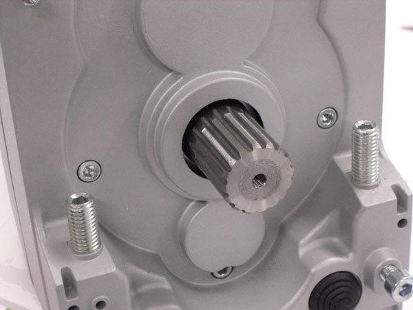 KingGates Modus XL Swing Gate Arm Motor/Opener (Up to 4M) | Remote Pro